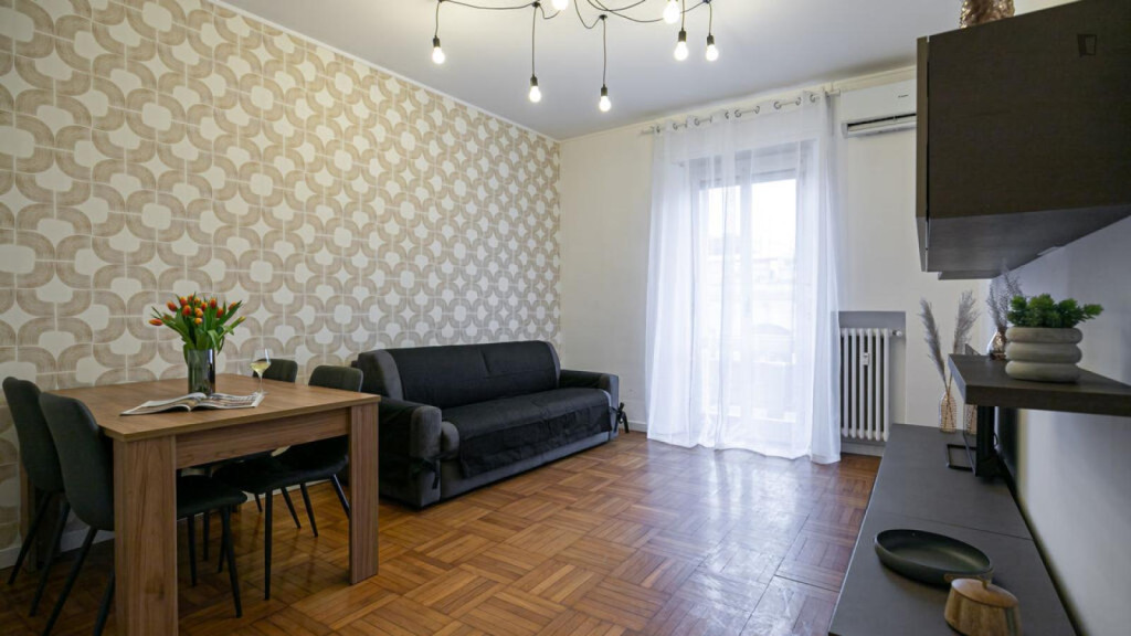 Very appealing 1-bedroom apartment near the Stazione Centrale - Milan - chambre - ImmoJeune