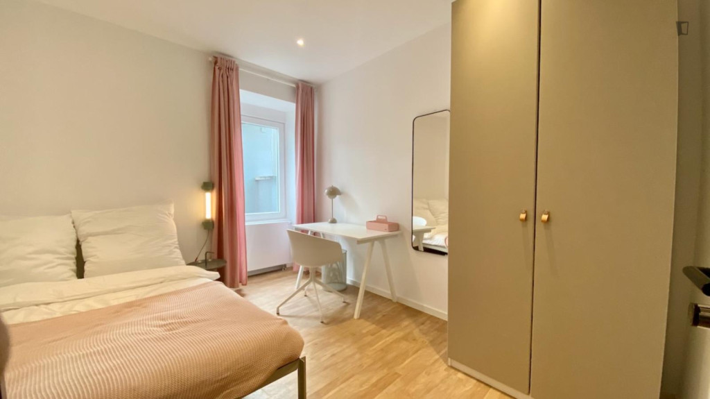 Neat double bedroom in Vallendar - Vallendar - chambre - ImmoJeune
