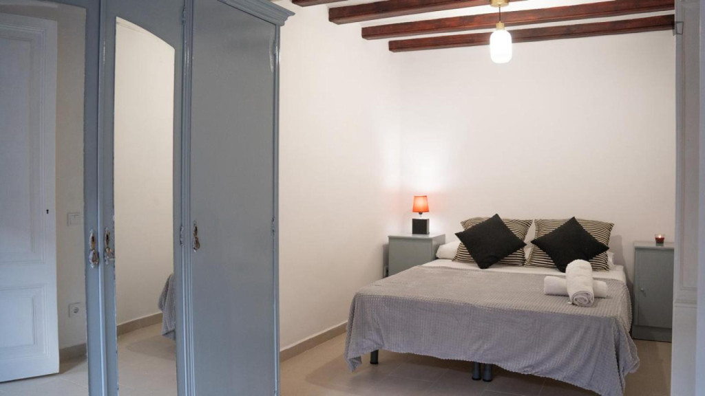 Double bedroom in 3 bedroom apartment - Barcelone - chambre - ImmoJeune