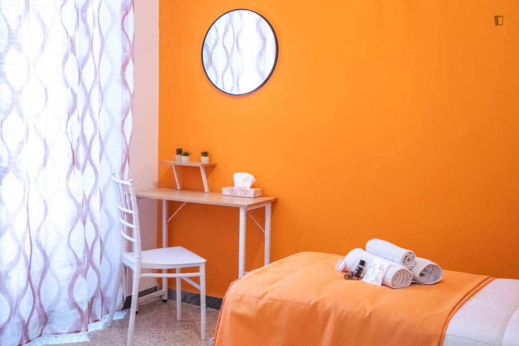 Single Bedroom in a Shared Apartment in Rome - Rome - chambre - ImmoJeune