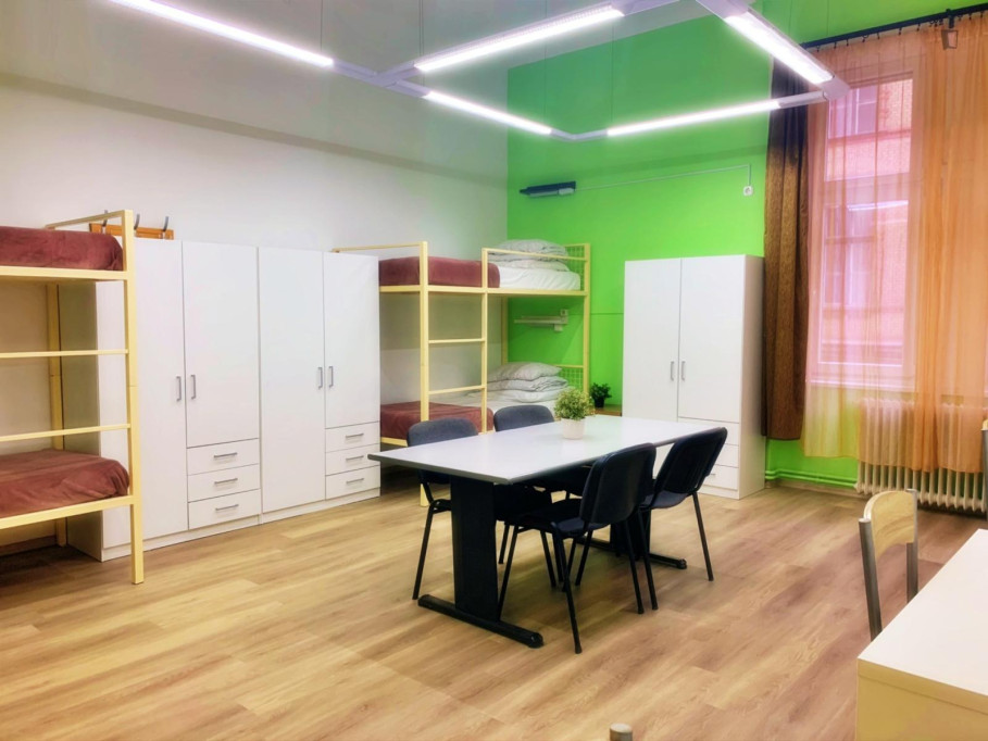 Bed in an appealing 4-bed dorm, in Ferencváros - Budapest - chambre - ImmoJeune