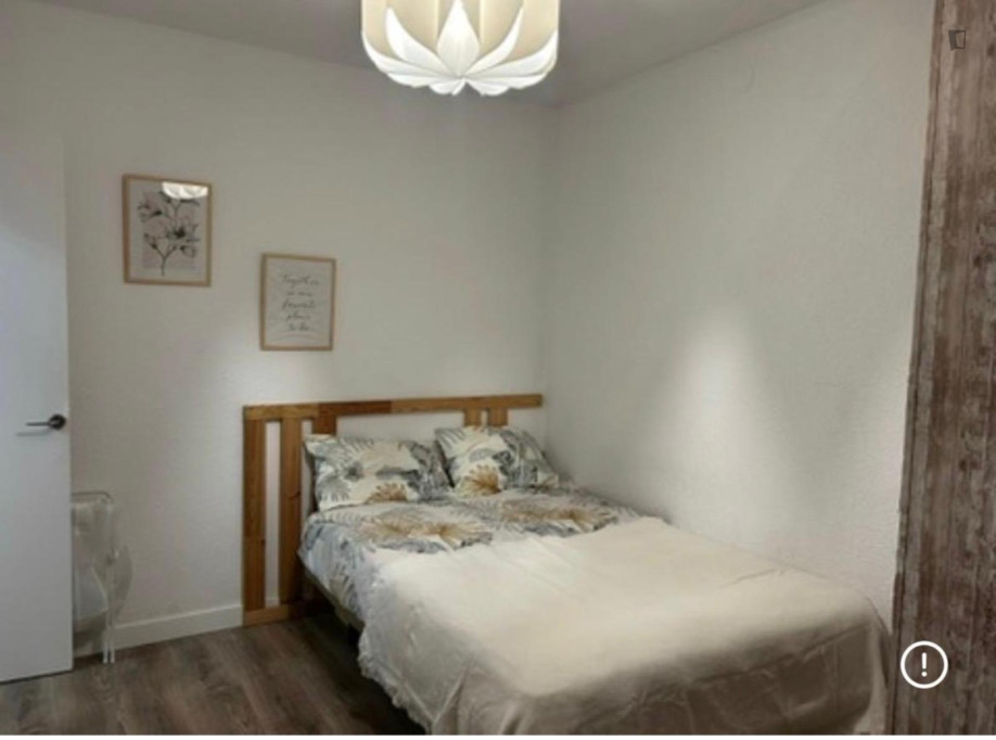 Beautiful double bedroom - Barcelone - chambre - ImmoJeune