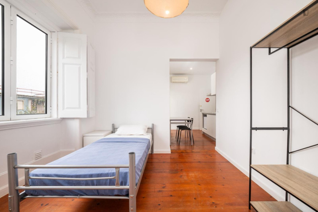 Beautiful studio not too far from Praça da República - Coimbra - chambre - ImmoJeune