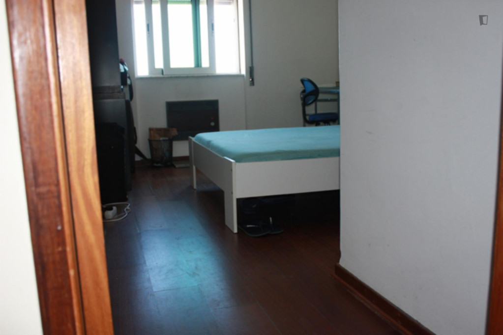 Comfy Single Bedroom close to University of Coimbra - Coimbra - chambre - ImmoJeune