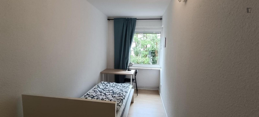 Inviting single bedroom near Markgrafenstraße metro - Dortmund - chambre - ImmoJeune