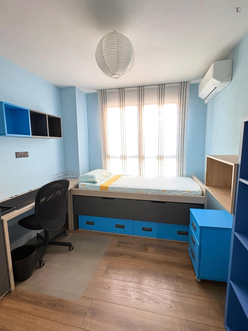 Appealing single bedroom in Leganés, well connected to the city center - Madrid - chambre - ImmoJeune