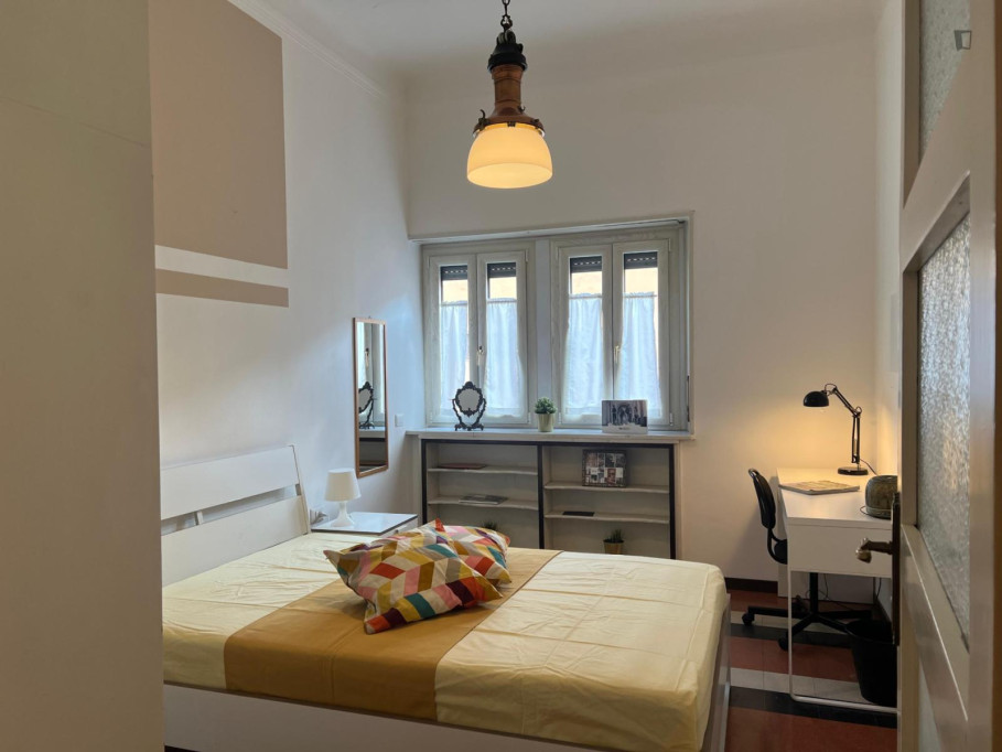 Very nice double bedroom near the Istria M5 metro - Milan - chambre - ImmoJeune
