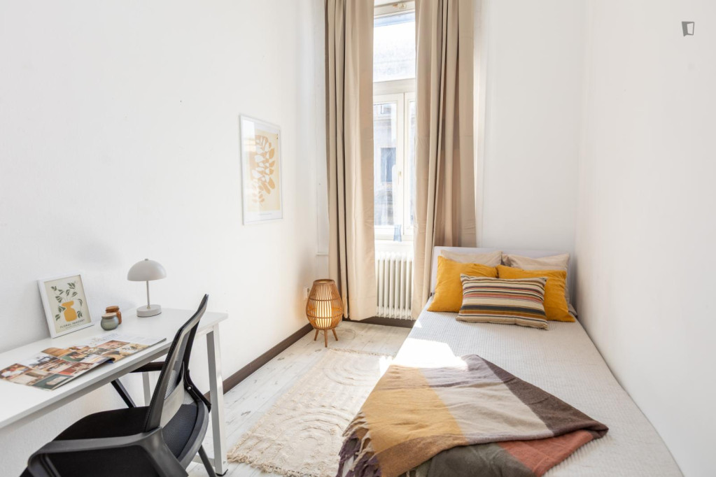 Bright single bedroom near the Budapest-Keleti train station - Budapest - chambre - ImmoJeune