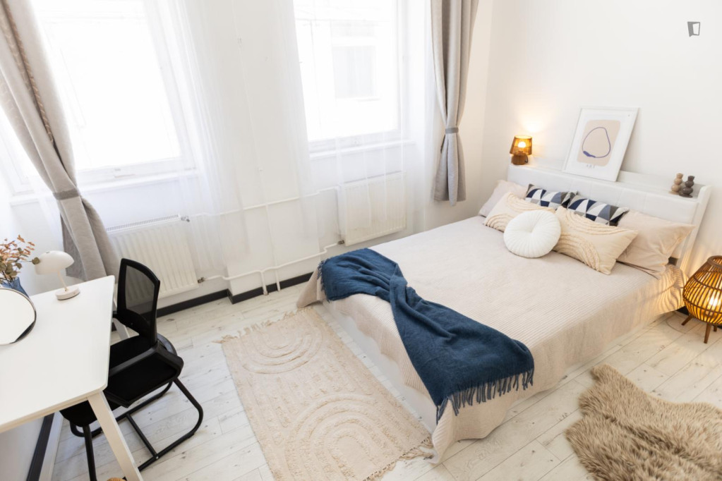 Lovely single bedroom near Budapest-Keleti station - Budapest - chambre - ImmoJeune