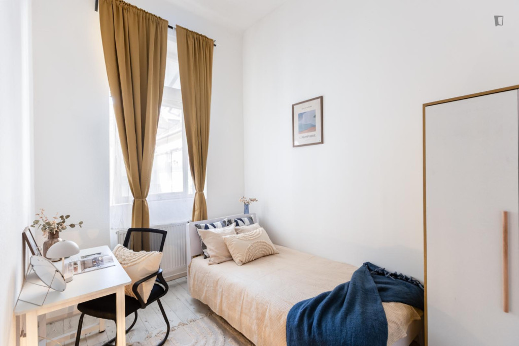 Neat single bedroom in District VII - Budapest - chambre - ImmoJeune