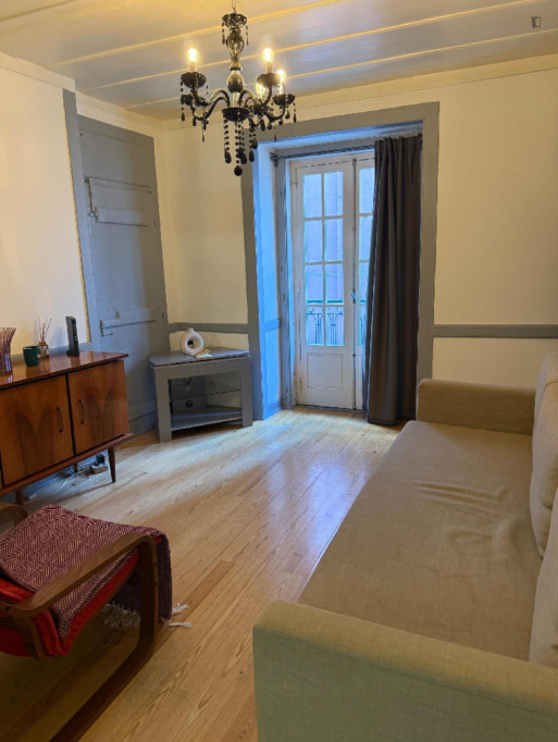 Exciting 2 Bedroom Apartment close to Rossio Metro - Lisbonne - chambre - ImmoJeune