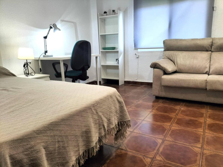 Neat single bedroom in Aiora - Valence - chambre - ImmoJeune