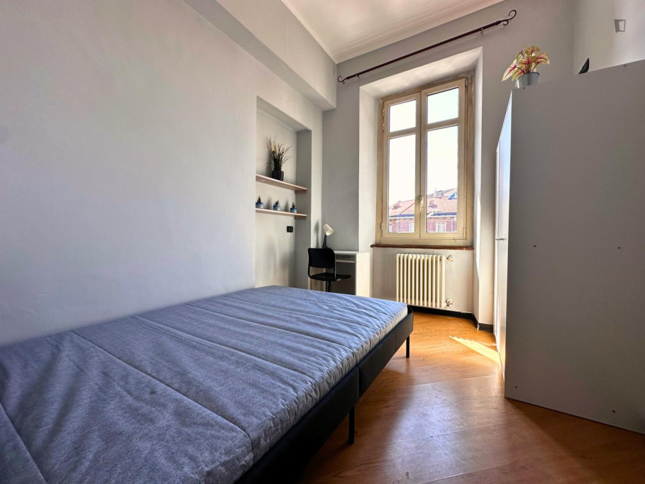TUTTO INCLUSO PULIZIE SETTIMANALI - Camera spaziosa - Collegata benissimo alle uni! - Turin - chambre - ImmoJeune