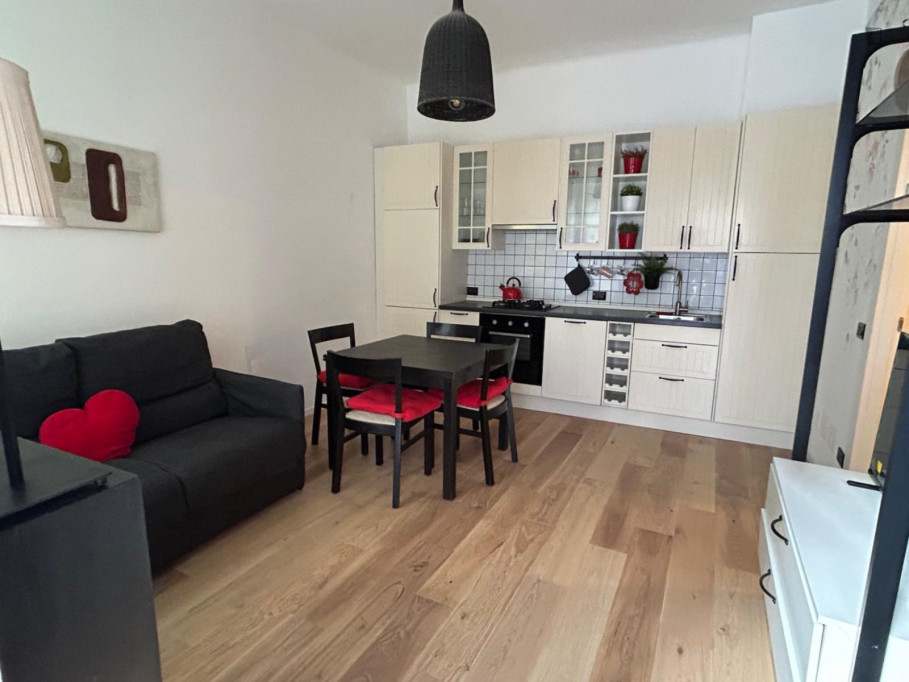 1-bedroom apartment, with outdoor area - Milan - chambre - ImmoJeune