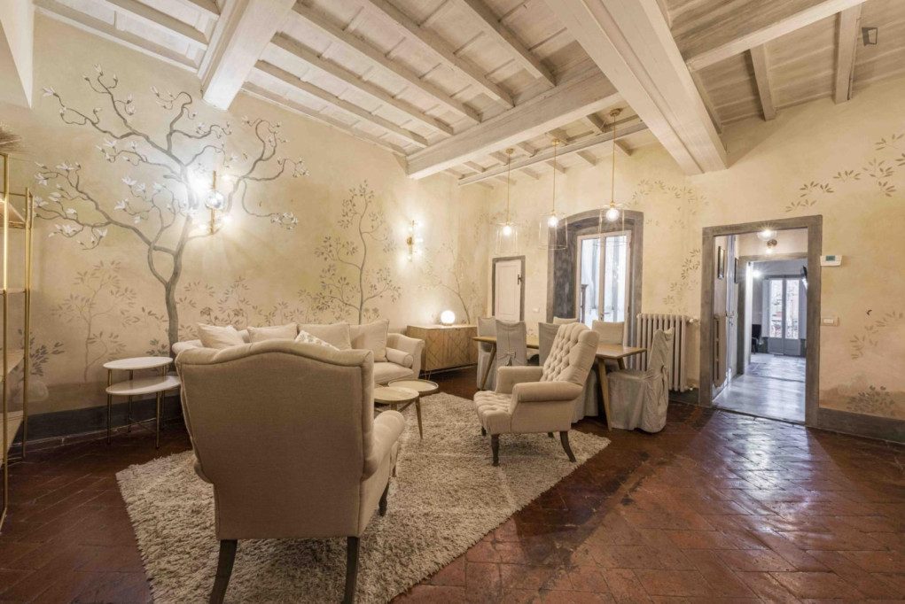Marvellous 2-bedroom apartment in San Frediano - Florence - chambre - ImmoJeune