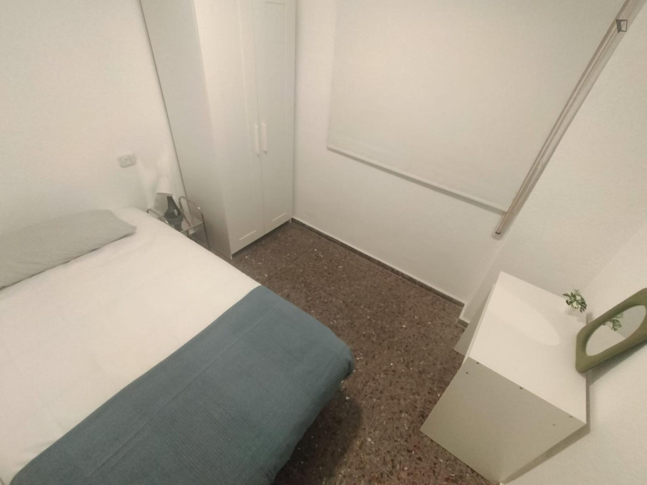 Nice single bedroom in Els Orriols - Valence - chambre - ImmoJeune