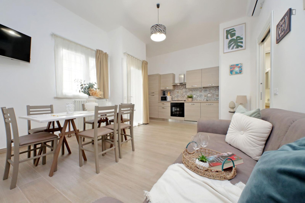 2-Bedroom Apartment in Fiumicino  - Rome - chambre - ImmoJeune