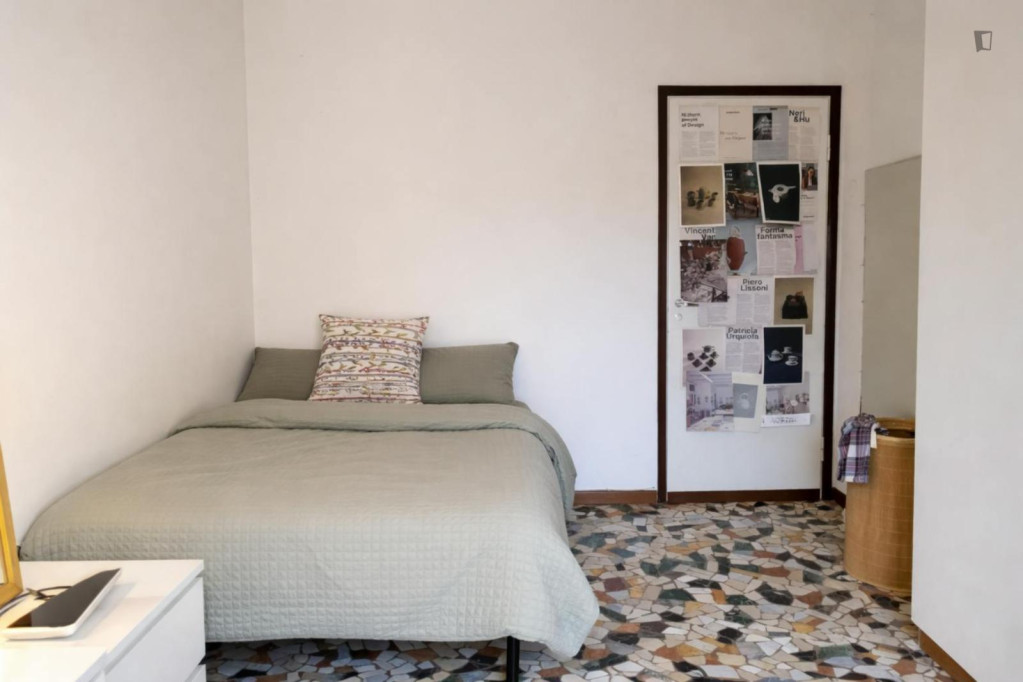 Pleasant double ensuite bedroom in Zona Farini - Milan - chambre - ImmoJeune