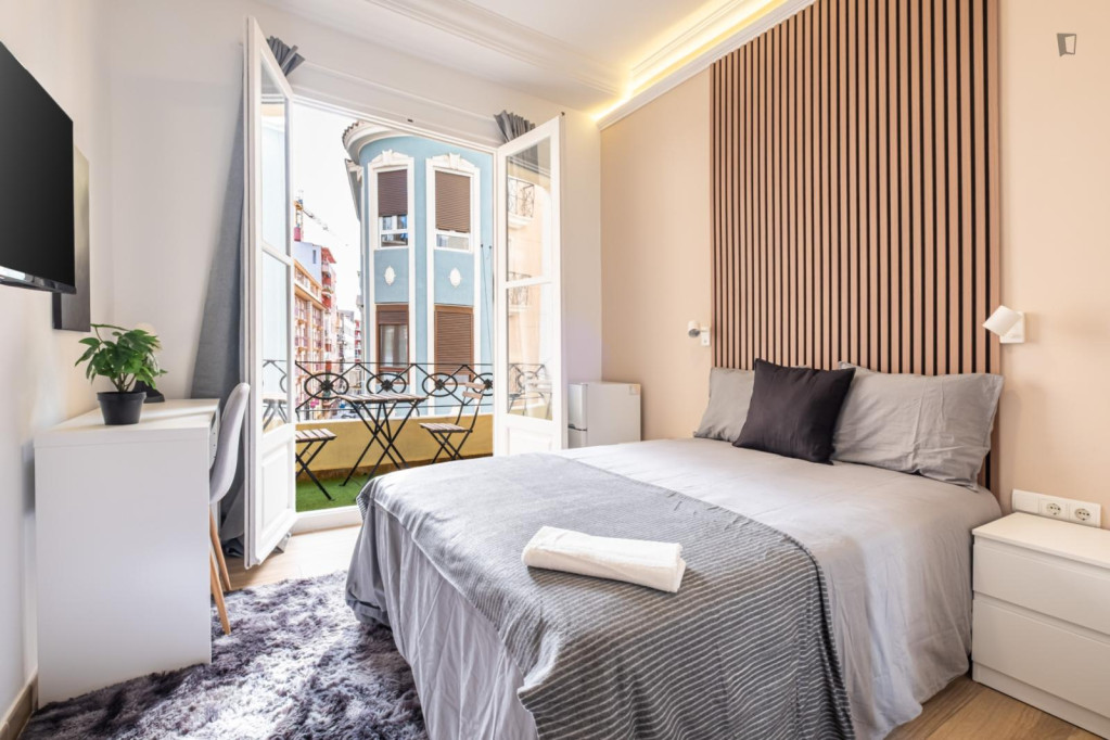 Very comfy double bedroom in Centre - Alicante - chambre - ImmoJeune