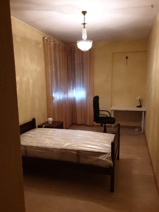 Exciting Single Bedroom close to ISEL - Lisbonne - chambre - ImmoJeune