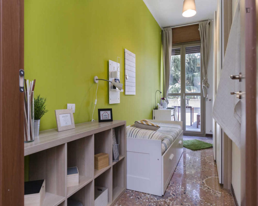 Very nice single bedroom in the heart of Bologna - Bologne - chambre - ImmoJeune