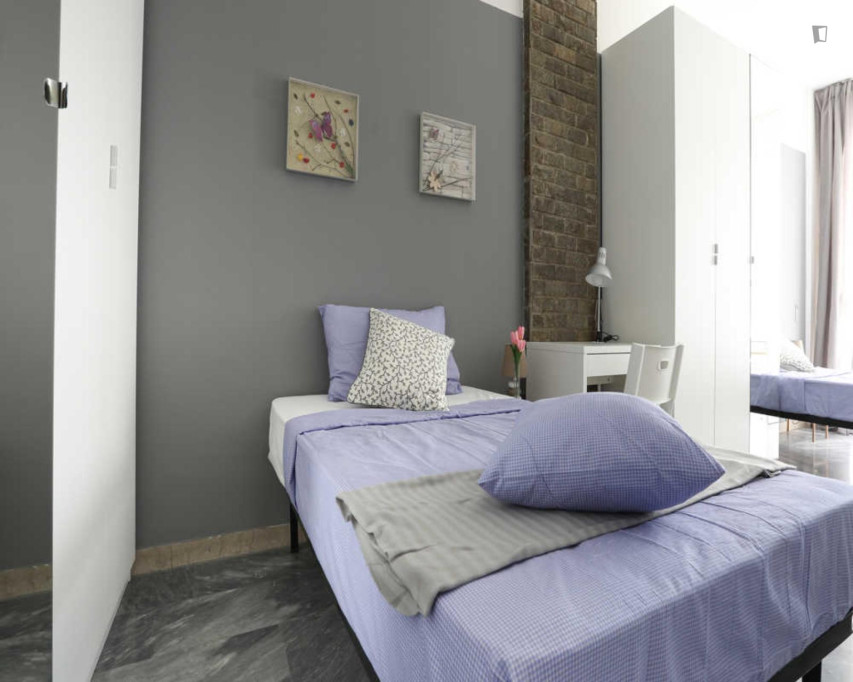 Luminous single bedroom in Porta Venezia - Milan - chambre - ImmoJeune