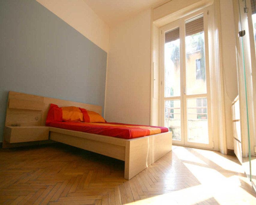 Double bedroom close to the metro Lima - Milan - chambre - ImmoJeune