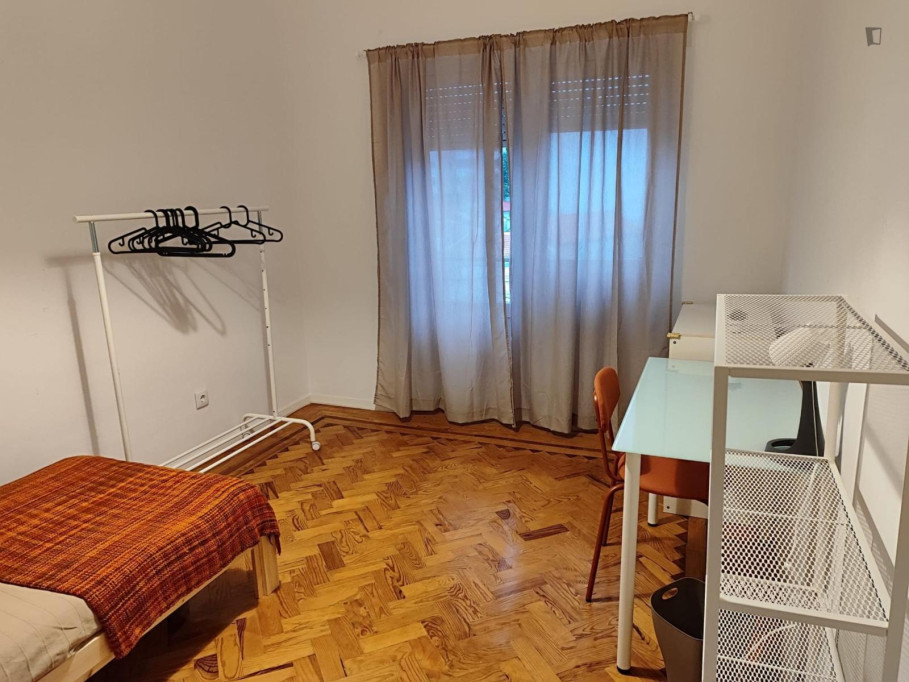 Nice Single Bedroom close to NOVA University - Lisbonne - chambre - ImmoJeune