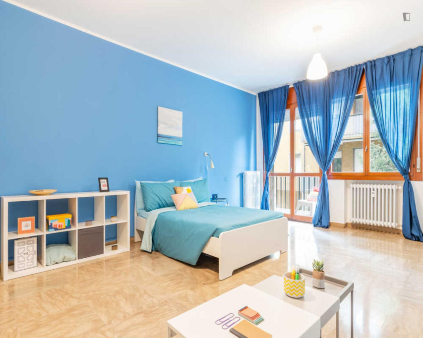 Spacious Double Bedroom near Stazione di Padova - Padova - chambre - ImmoJeune