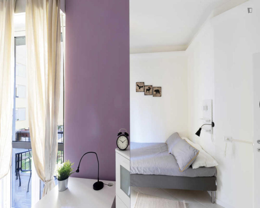 Neat double bedroom in Calvairate - Milan - chambre - ImmoJeune