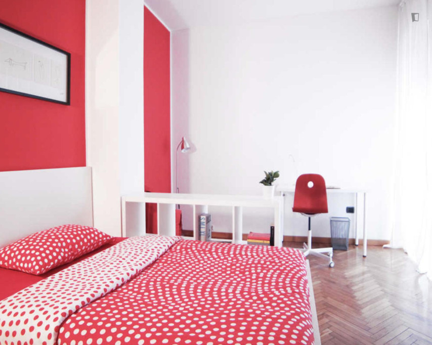 Charming double bedroom in Ponte Seveso - Milan - chambre - ImmoJeune
