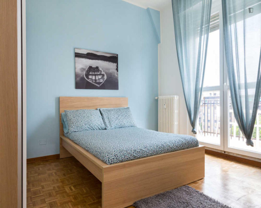 Inviting double bedroom in Corsico - Milan - chambre - ImmoJeune