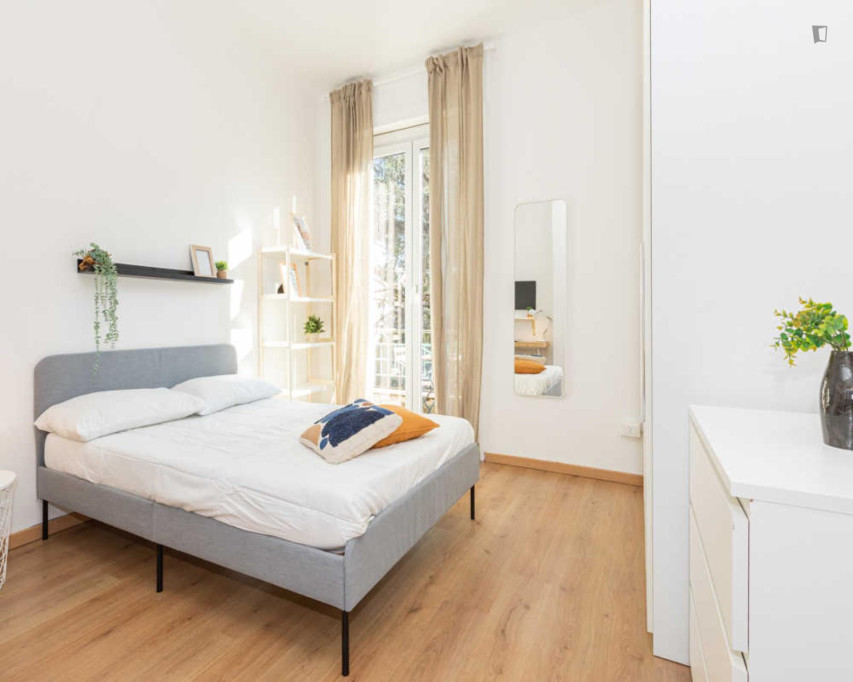 Fresh Double Bedroom Near Affori Library - Milan - chambre - ImmoJeune
