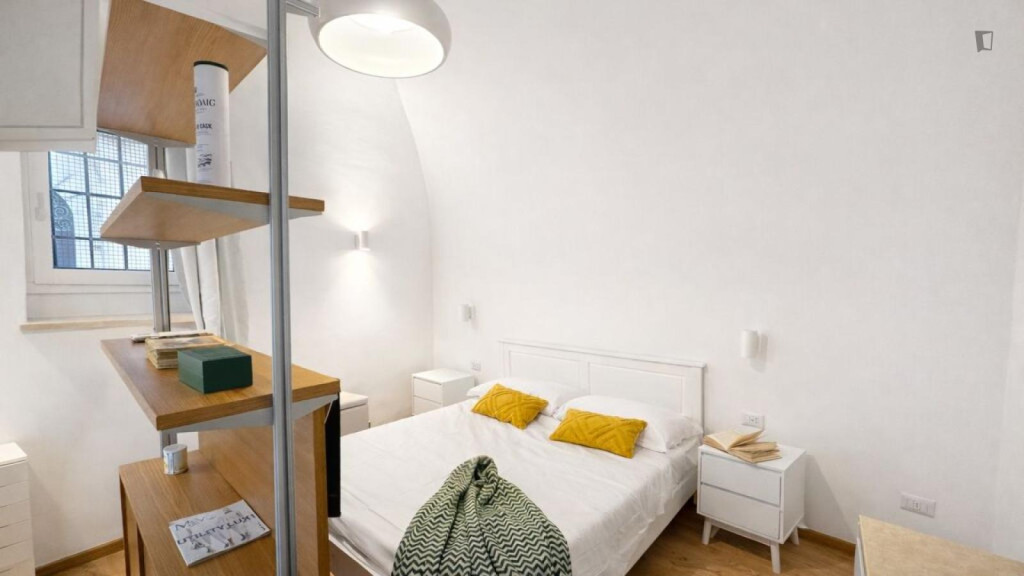 Appealing studio near the popular Piazza Navona  - Rome - chambre - ImmoJeune