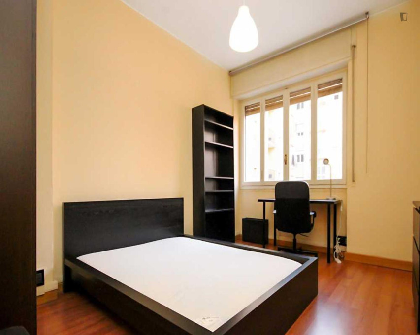 Bright double bedroom in Ponte Seveso - Milan - chambre - ImmoJeune