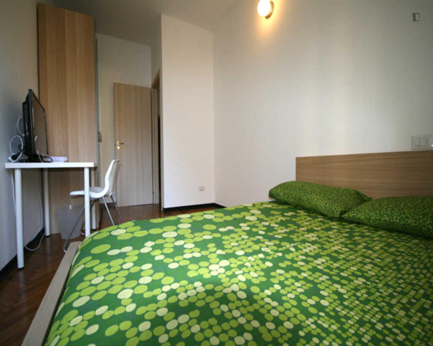 Cosy double bedroom near Lima metro station - Milan - chambre - ImmoJeune