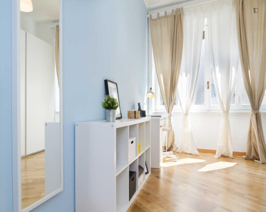 Wonderful double bedroom in Susa - Milan - chambre - ImmoJeune