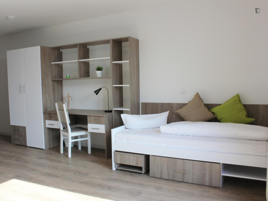 Pleasant 1-bedroom apartment in Fennpfuhl - Berlin - chambre - ImmoJeune