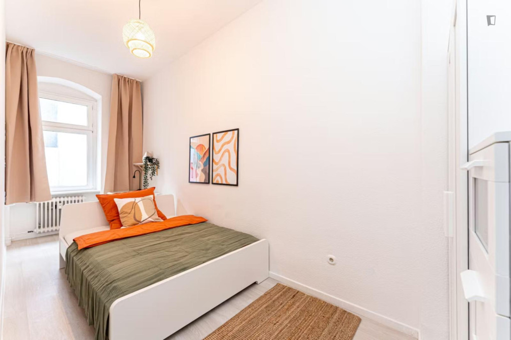 Appealing double bedroom in Spandau - Berlin - chambre - ImmoJeune