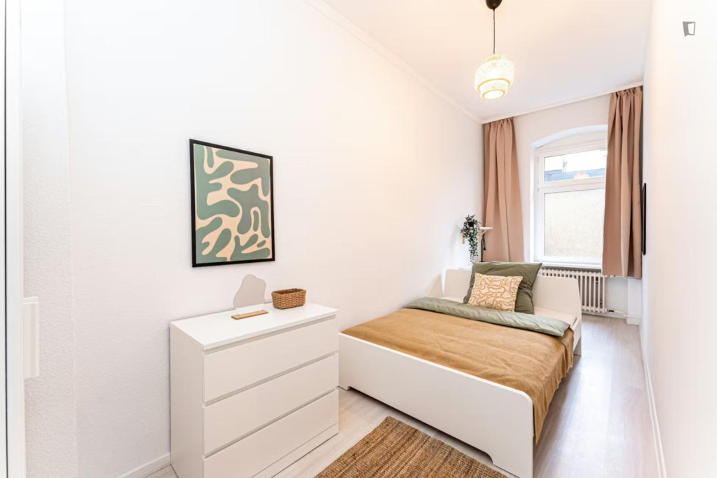 Charming double bedroom in Spandau - Berlin - chambre - ImmoJeune