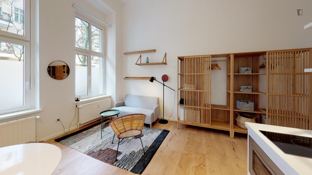 Bright single bedroom in Prenzlauer Berg - Berlin - chambre - ImmoJeune