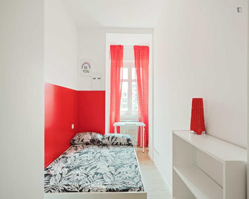 Snug double bedroom close to Porta Romana - Milan - chambre - ImmoJeune