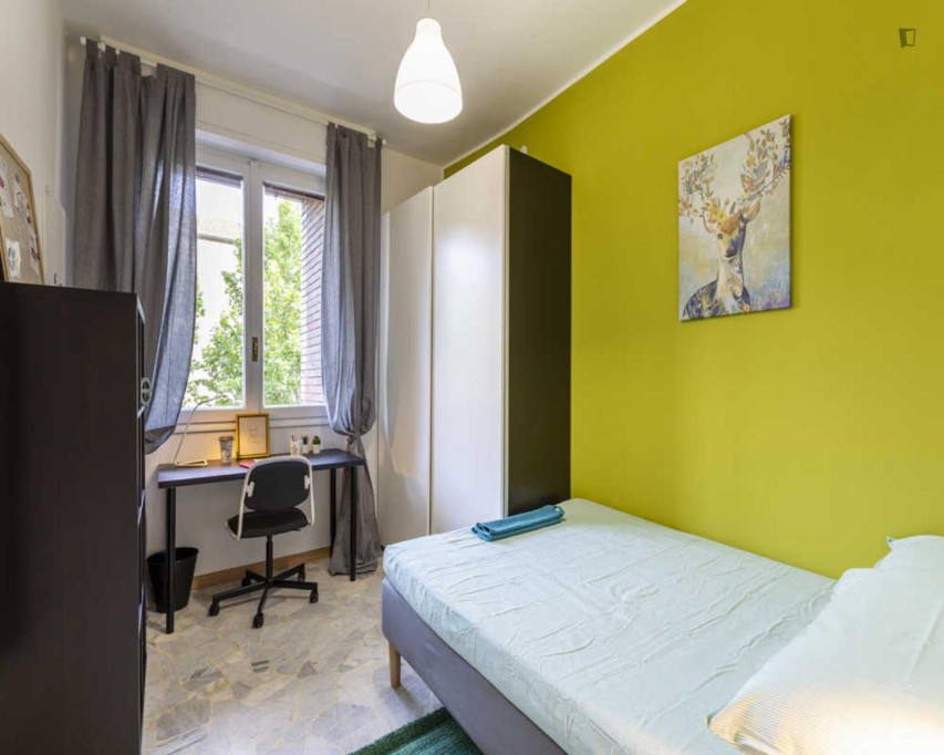 Wonderful double bedroom close to Gelsomini metro station - Milan - chambre - ImmoJeune