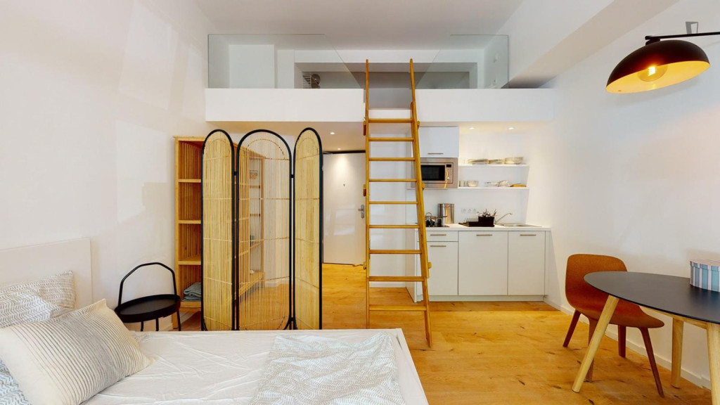 Stupendous single ensuite bedroom with kitchenette, in Prenzlauer Berg - Berlin - chambre - ImmoJeune