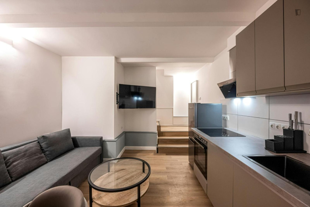 Inviting 2-bedroom apartment in Gesundbrunnen - Berlin - chambre - ImmoJeune