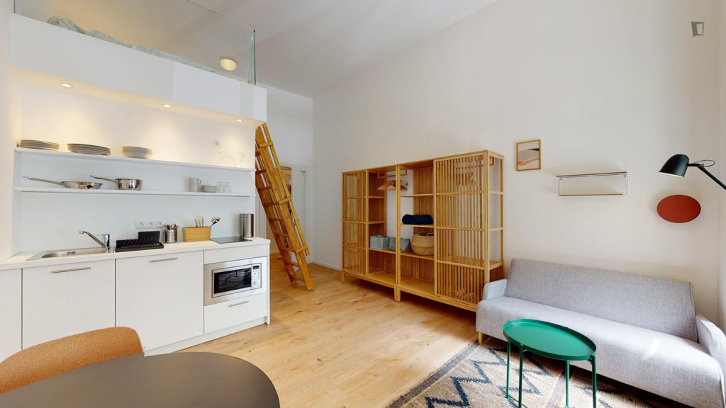 Exquisite single ensuite bedroom with kitchenette, in Prenzlauer Berg - Berlin - chambre - ImmoJeune