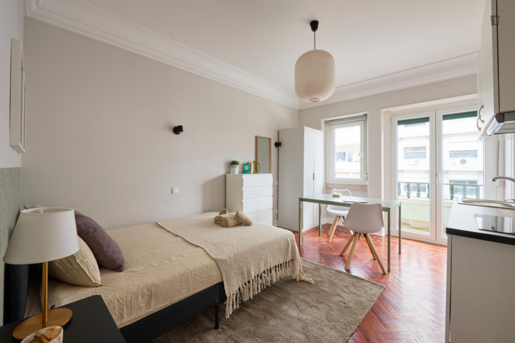 Welcoming studio in the Picoas neighbourhood - Lisbonne - chambre - ImmoJeune