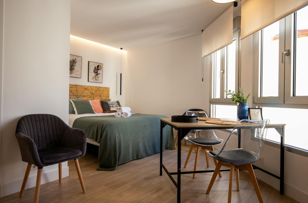 Calle de Leganitos, Madrid - Madrid - chambre - ImmoJeune