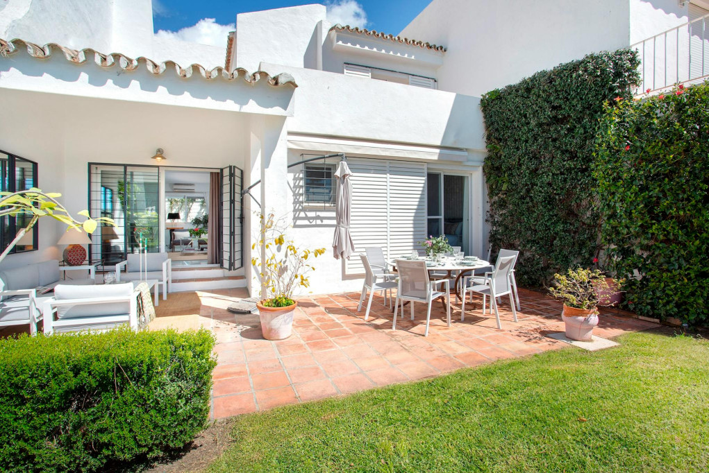 Calle Alvar Núñez 'Cabeza de Vaca, Marbella - Marbella - chambre - ImmoJeune