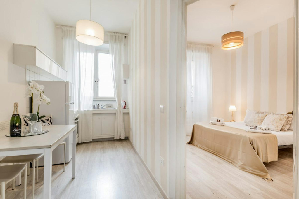 Via Laura Mantegazza, Rome - Rome - chambre - ImmoJeune